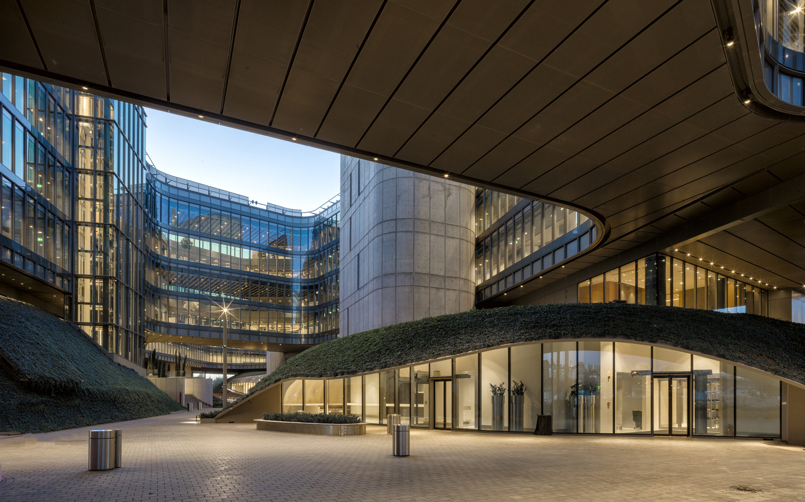 土耳其最大绿色屋顶校园 | Garanti Bank BBVA 科技园区-20