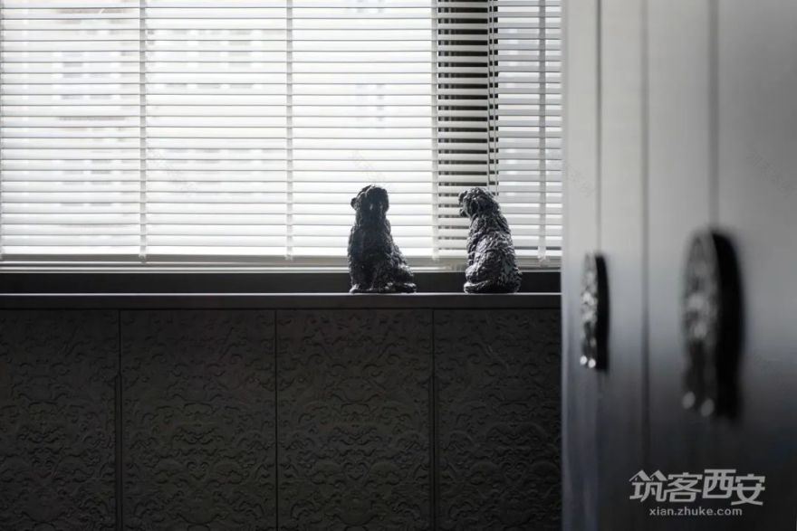 极致黑韵,红杉·陈醉打造西安 360㎡顶跃艺术宅-176