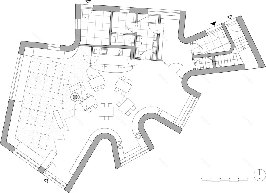 Montessori 幼儿园丨捷克丨No Architects-51