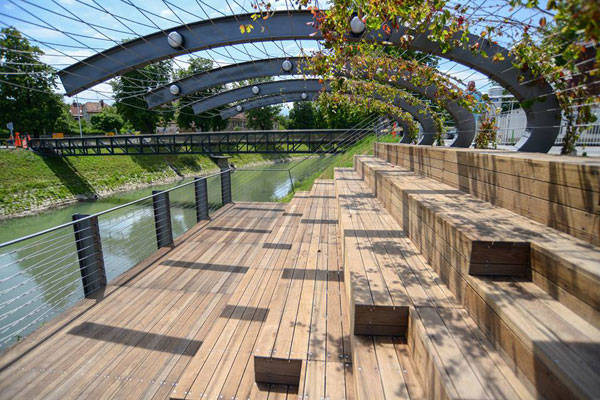 卢布尔雅尼察河河岸城市滨水再生项目丨斯洛文尼亚丨BB Arhitekti-14