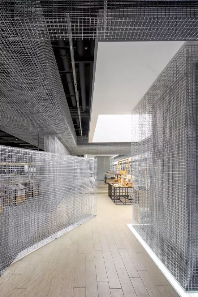 造梦空间 | 遨游太空中的读书体验-19