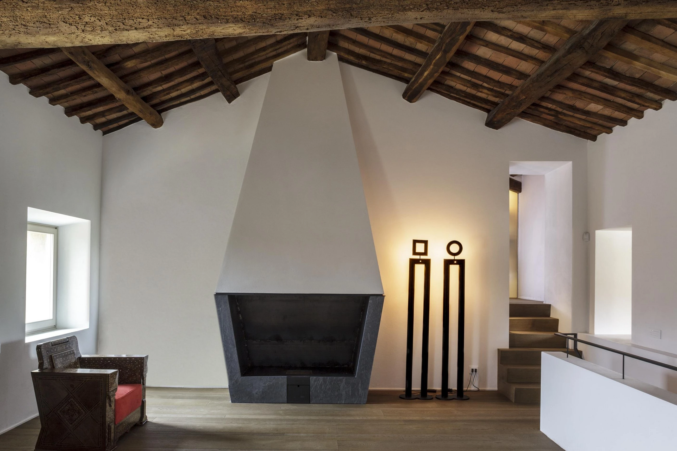 意大利古教堂旁的周末度假屋-23