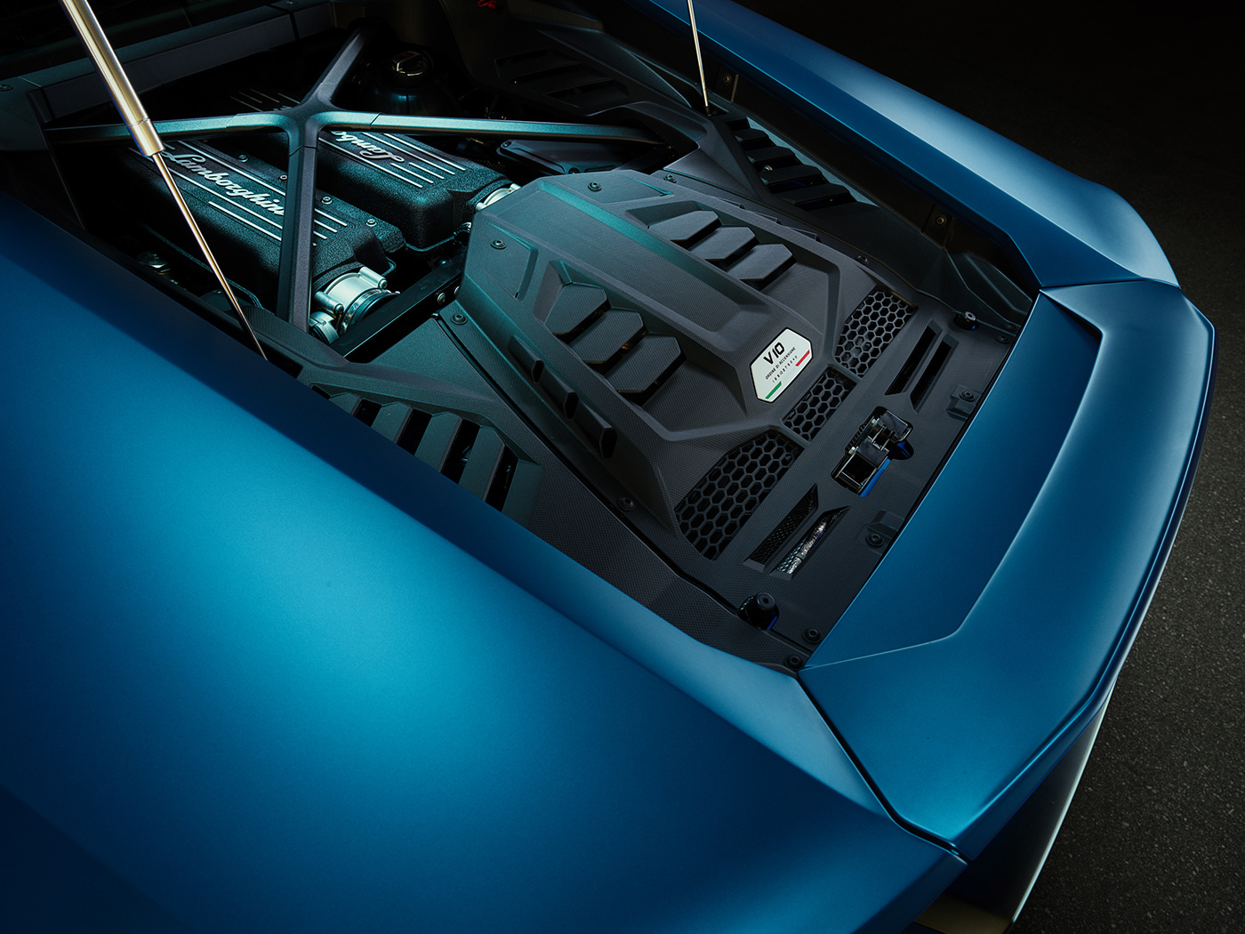 Lamborghini Huracan 展示空间丨DANIEL HARTZ,GRIT HACKENBERG-6