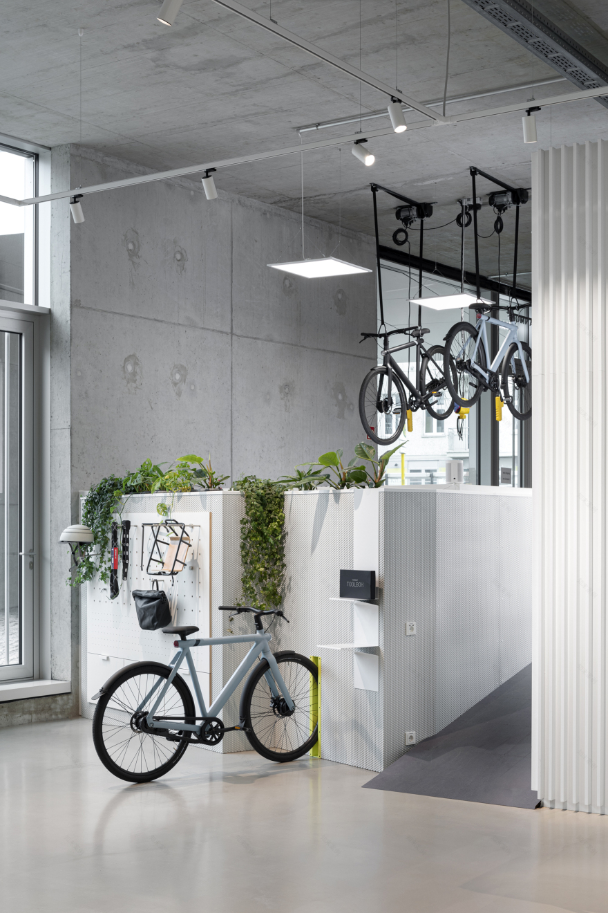 VanMoof Brand Store / Ninetynine-17