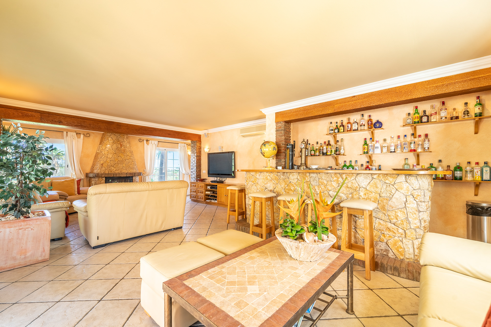 Villa Amberlyn-31