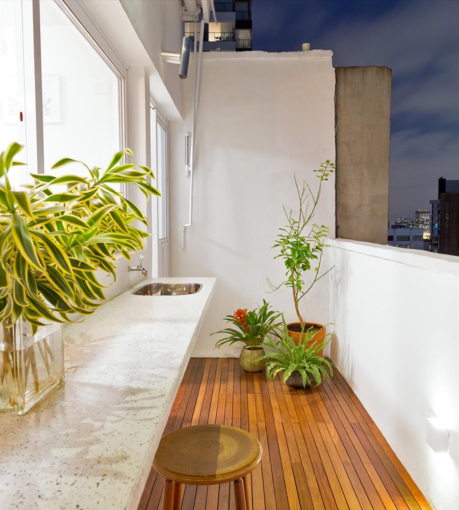 巴西圣保罗木质公寓,城市美景尽收眼底-5