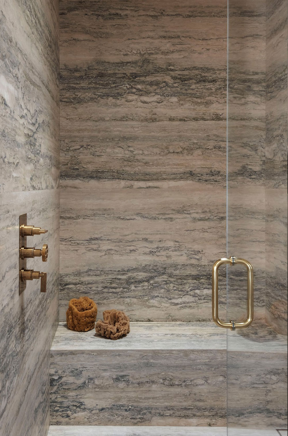 纽约西村历史悠久的褐石建筑的优雅改造-17