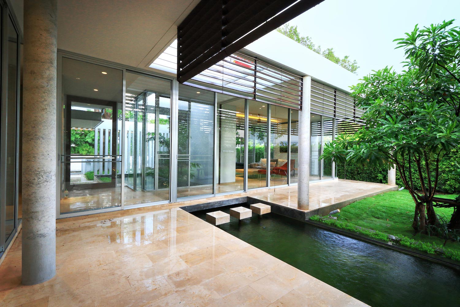 Design inspired by a desire to engage with the landscape and to celebrate the existing trees   CAANdesign  Architecture and home design blog-16