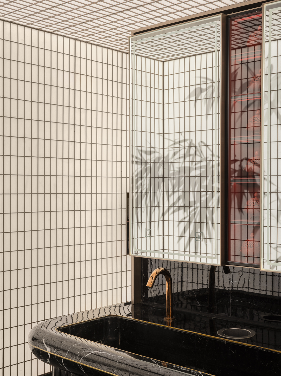 德基广场一期四层盥洗室丨中国南京丨唯想国际-56