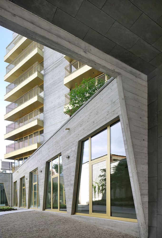 比利时安特卫普金色公寓楼-36