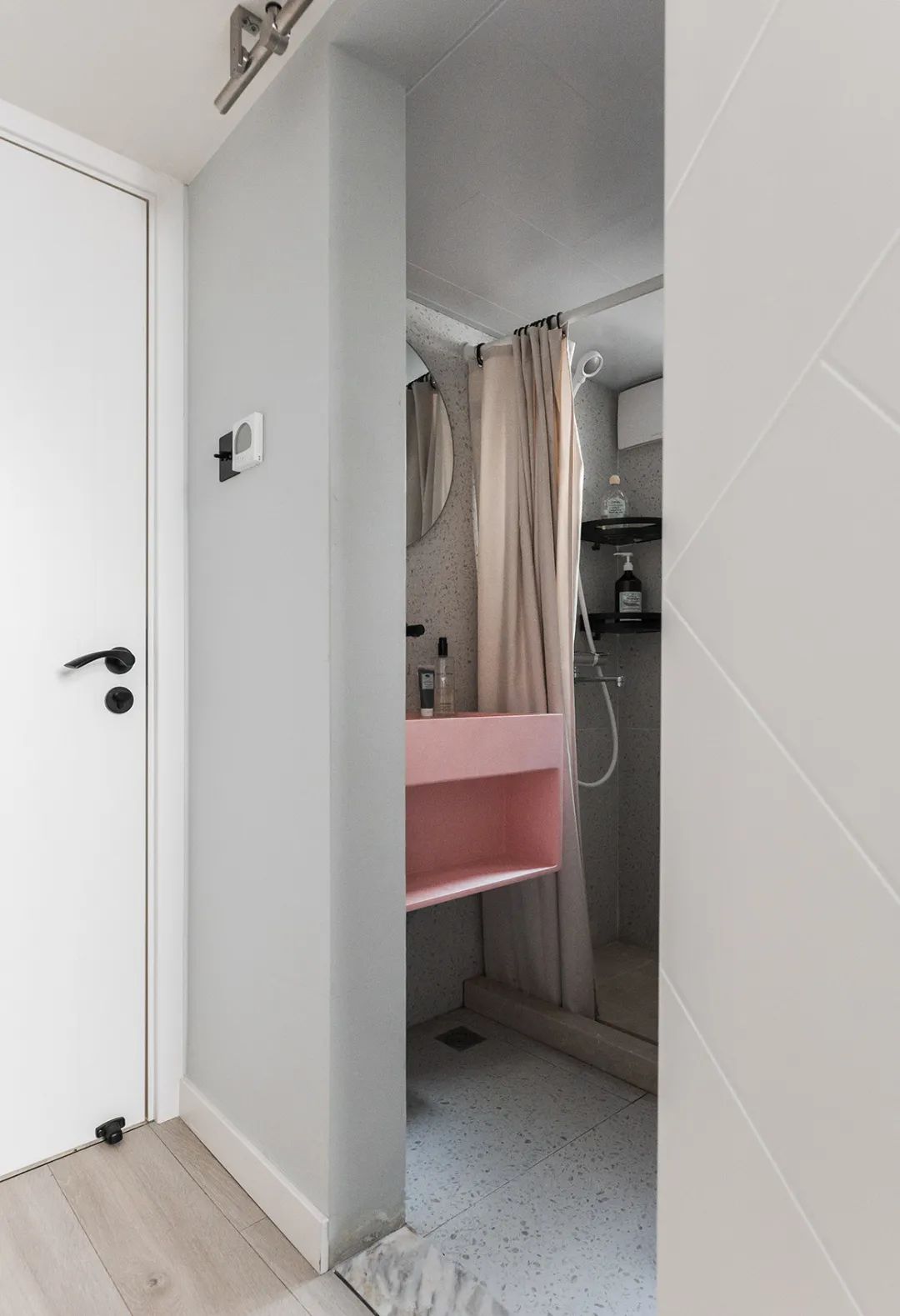 上海里弄中古风现代混搭改造丨中国上海-57