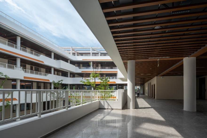 三亚第七小学海罗校区丨中国三亚丨上海建筑设计研究院有限公司-13