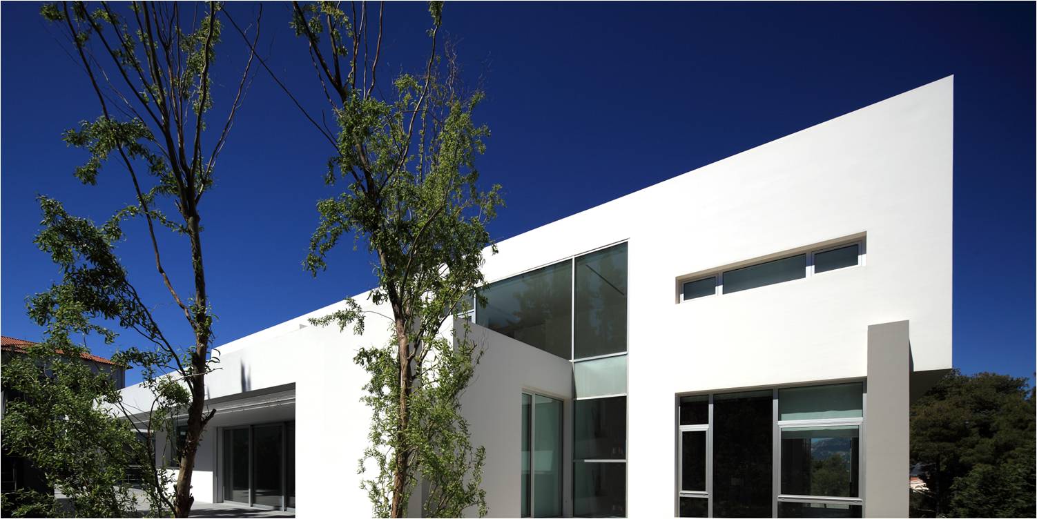 residence in ekali-9