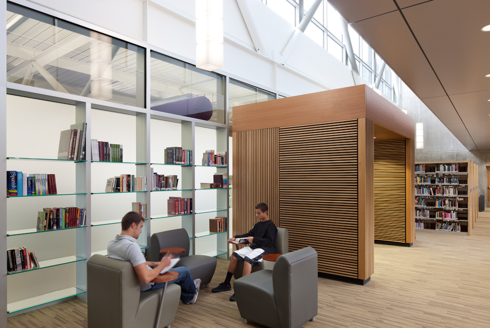 华盛顿湖高中——现代教育建筑的典范-6