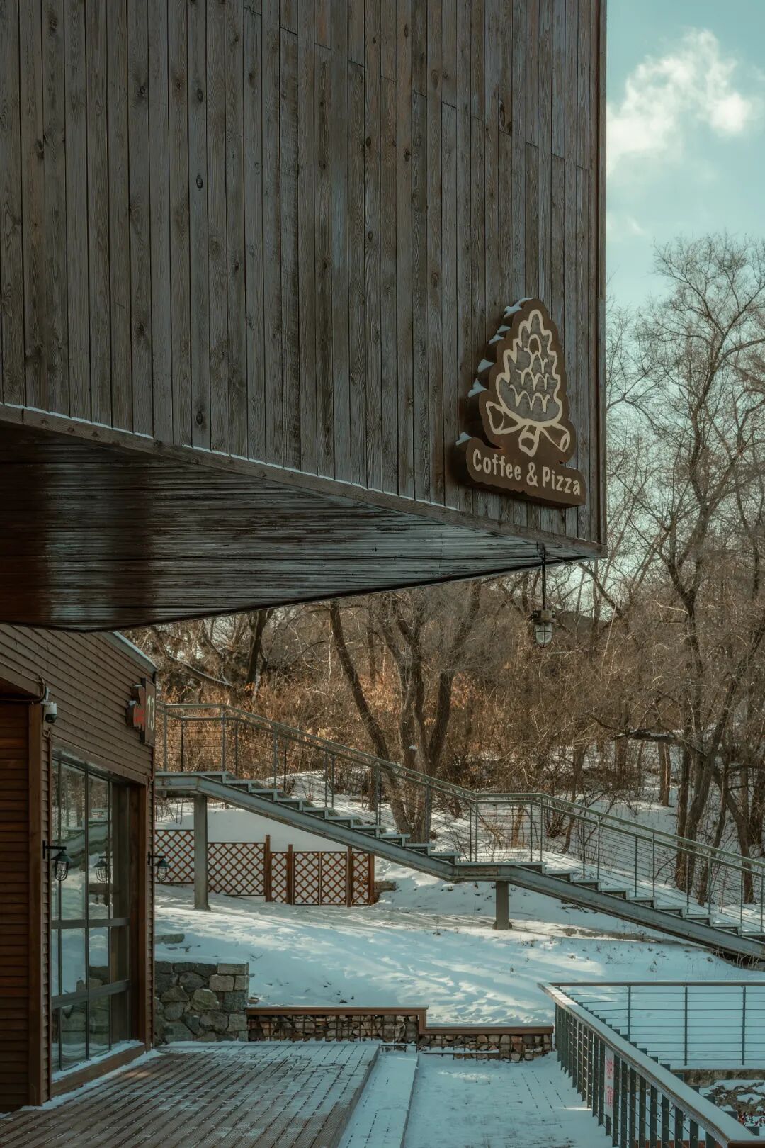 黑松果coffee& pizza丨中国长春丨杨光空间设计工作室-73