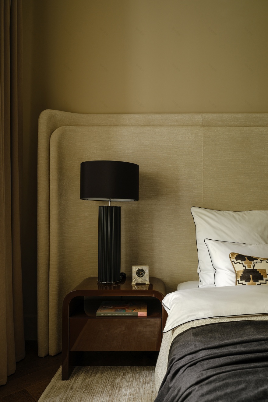 Elegant Apartment in Warm Tones : 当代设计表达 | Vera Lemeshko-26