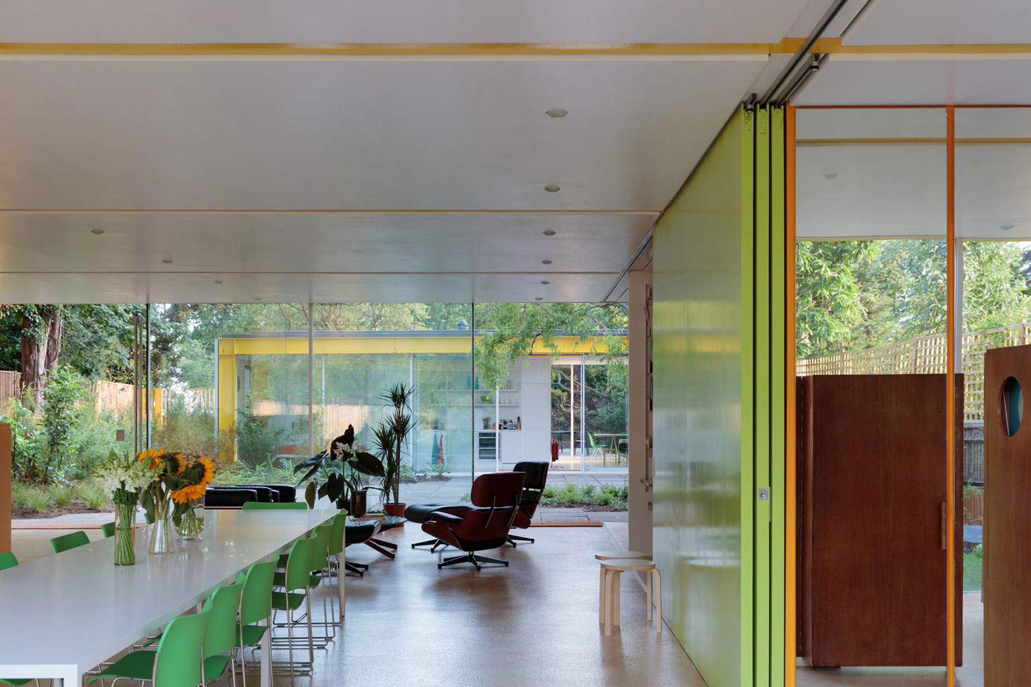 Richard Rogers 1960 House Renovated by Philip Gumuchdjian-16