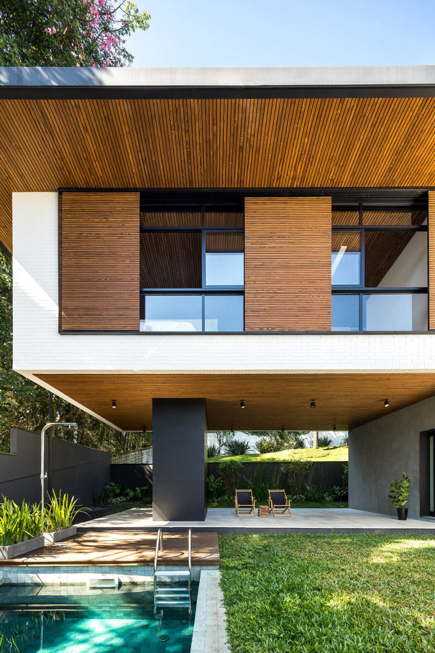 巴西 AC 住宅——自然地形与室内设计的完美融合-9