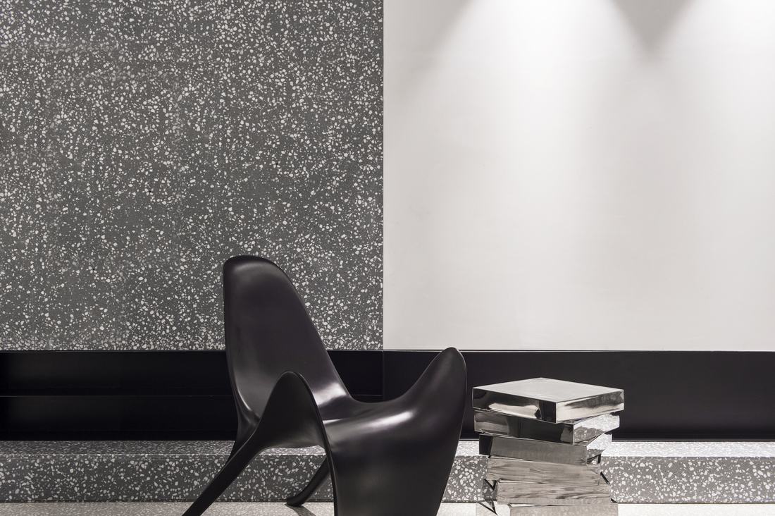 140平米爆改为一室，宠物鲨鱼的黑白世界极简至极-7