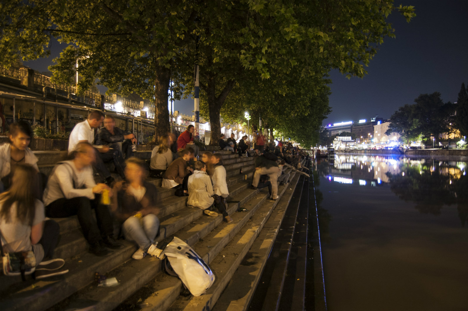 维也纳多瑙河运河区域规划项目丨奥地利维也纳丨Gabu Heindl,Susan Kraupp-14