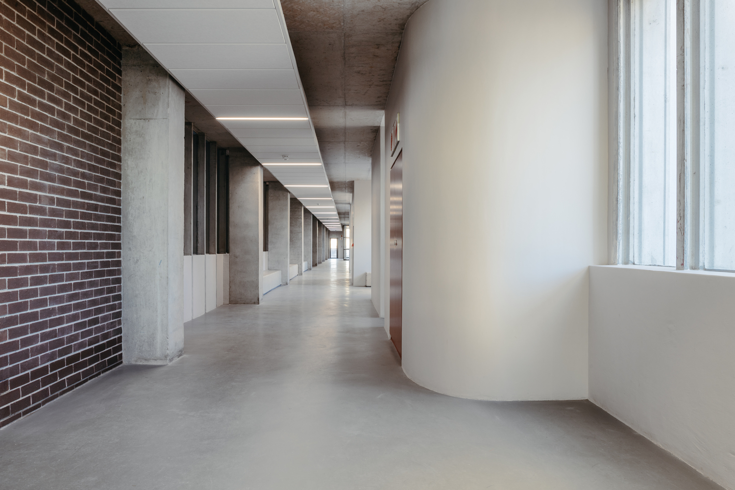 南非污水处理厂控制中心和鼓风机房综合体丨SALT Architects-24