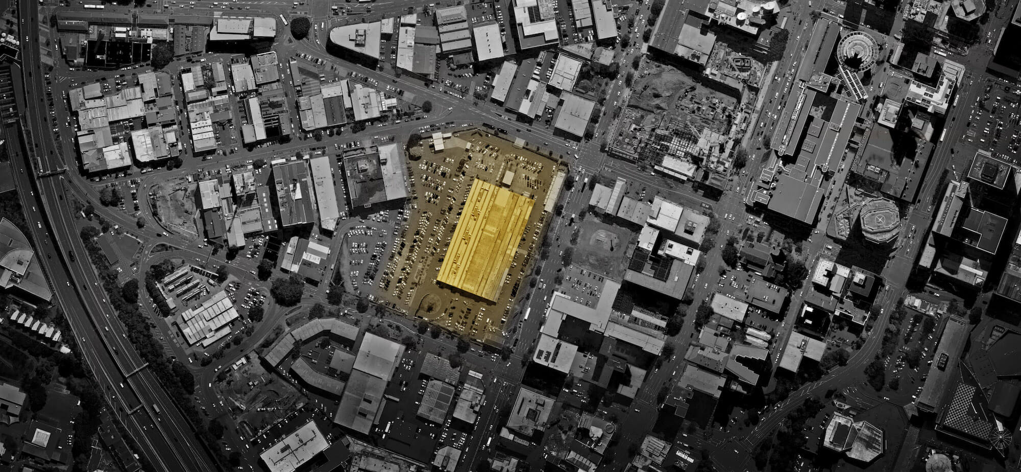 市政工程车库；城市工程仓库（注：具体含义需结合更详细语境确定，常见这两种意思）

如果仅从字面严格按唯一准确翻译要求，在无更多语境下，城市工程仓库相对更宽泛涵盖可能情况，可采用此翻译：城市工程仓库 丨新西兰奥克兰丨Cheshire Architects-5