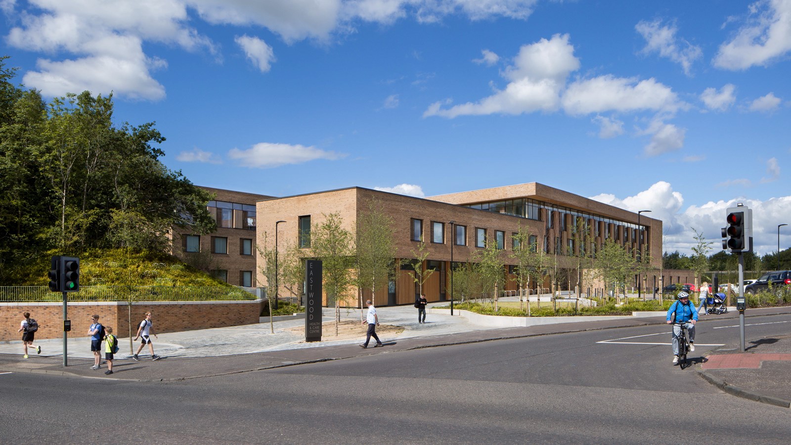 伊斯特伍德健康和护理中心 | 创造疗愈环境的景观设计-1