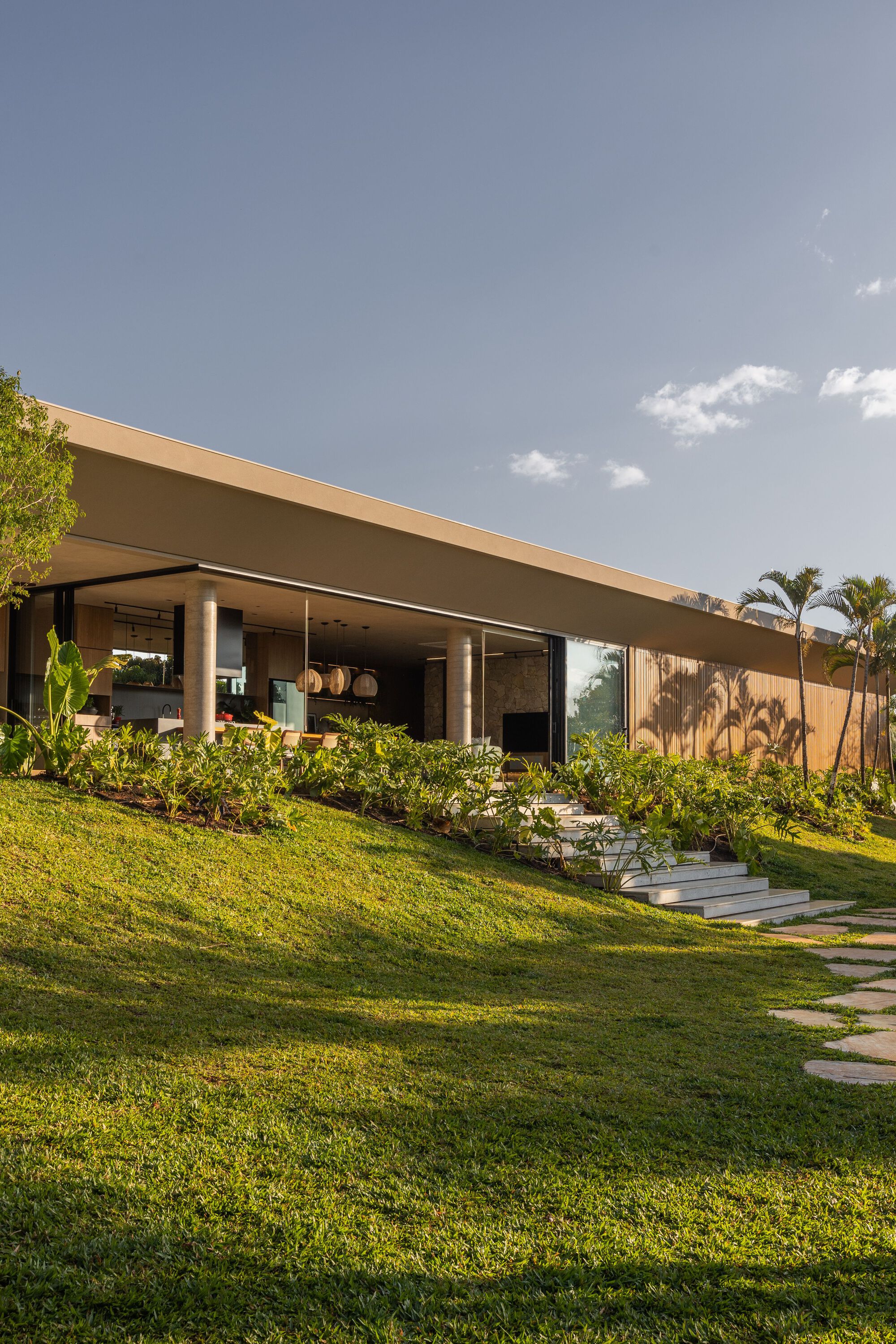 巴西 木质简约独栋别墅设计！-4