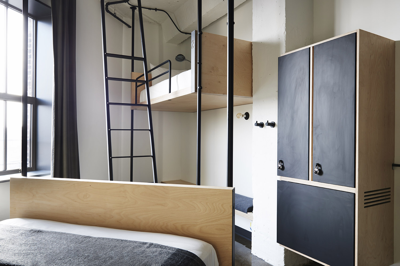 Robby Hall 青年旅社，芝加哥 / Ciguë + Delordinaire-20