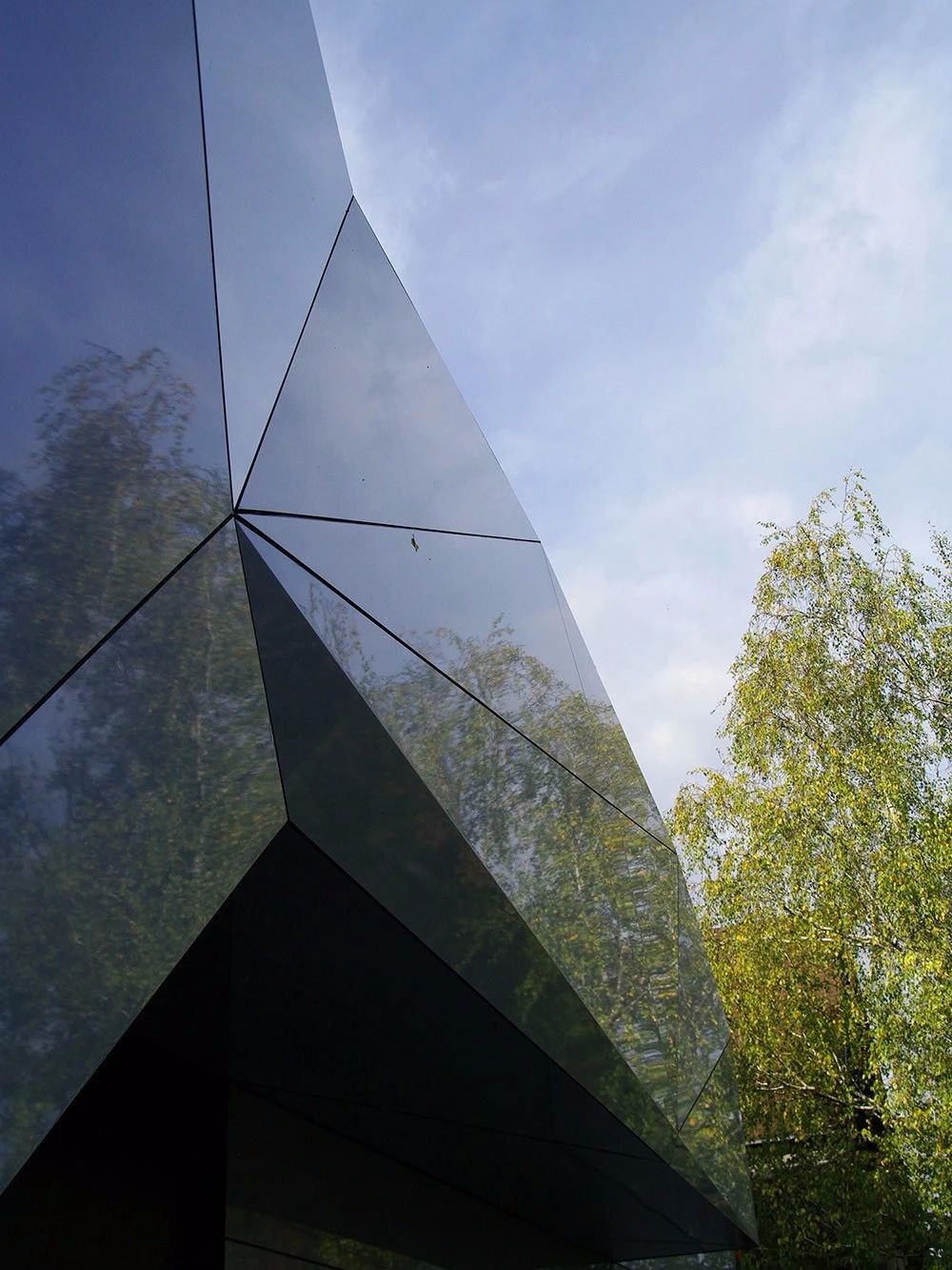 未来感住宅设计，维也纳 Ad2 Architekten 事务所打破传统-8