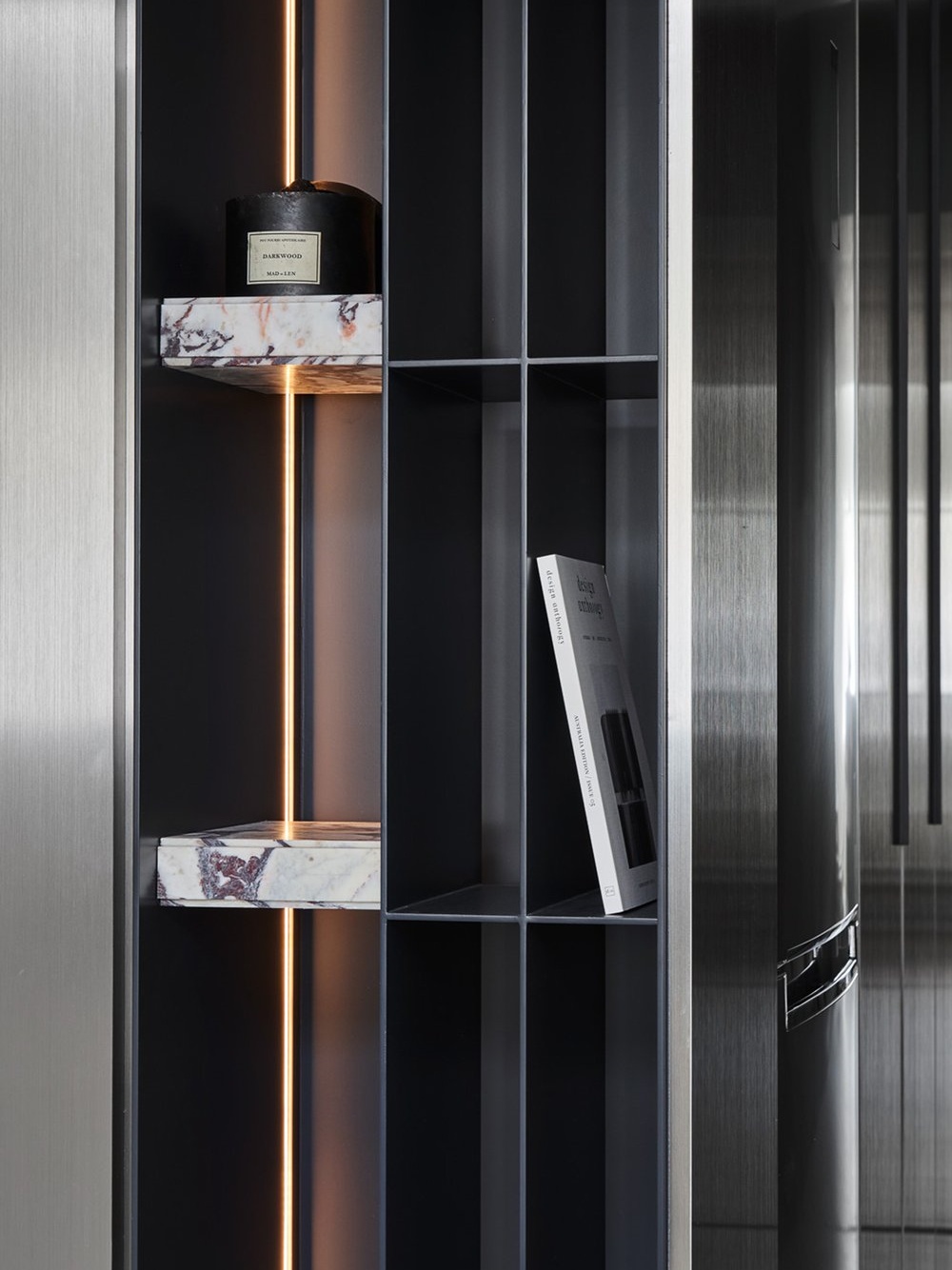 198㎡黑白经典极简的家-13