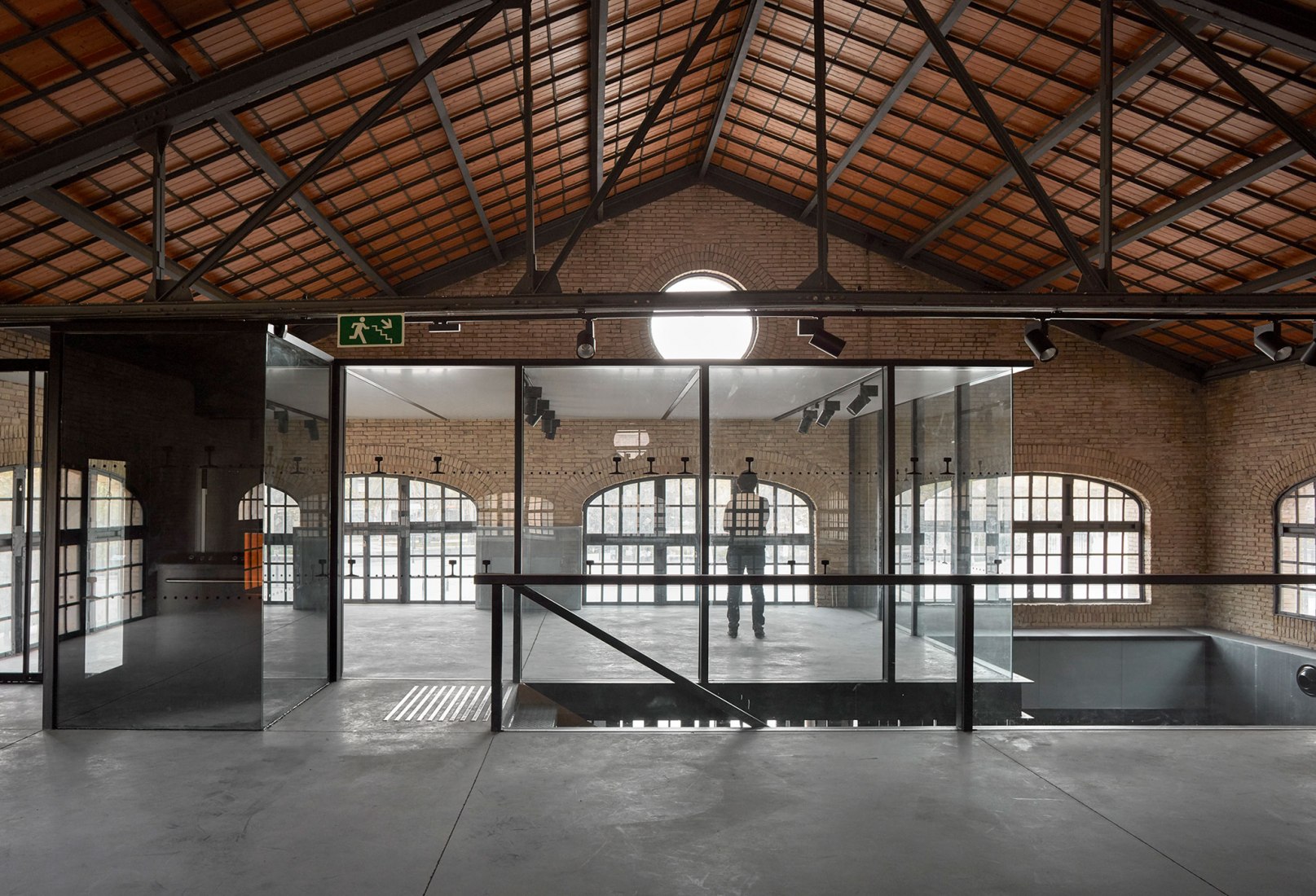 瓦伦西亚中央公园3号棚改建新文化厅丨西班牙丨Contell  Martínez Arquitectos-39