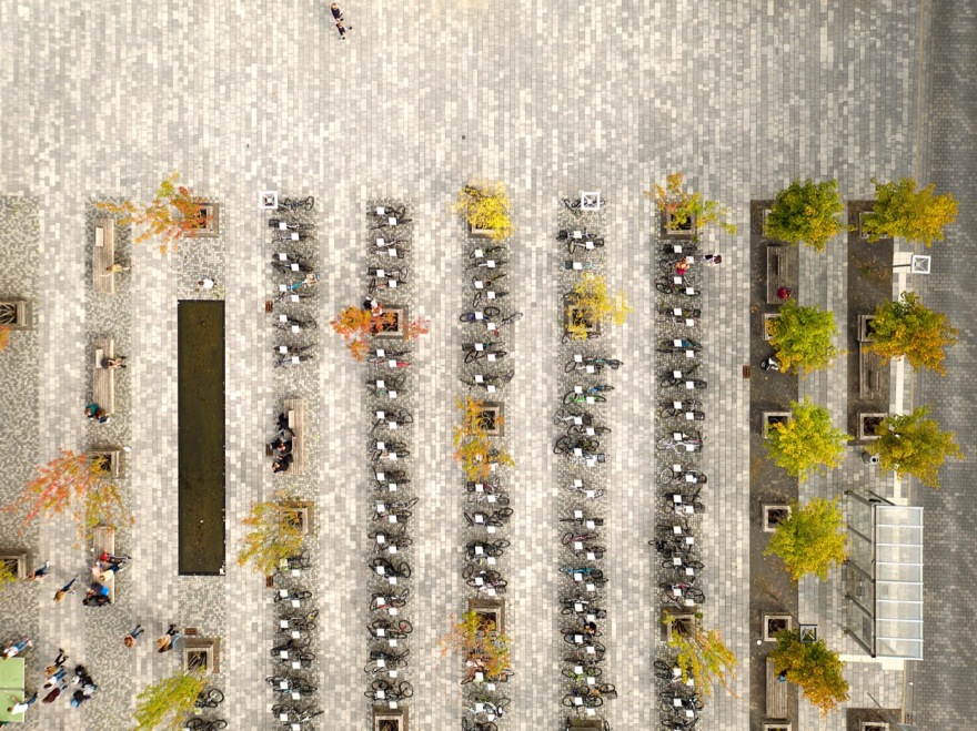 德国比恩德市广场多功能景观设计丨lplus-10