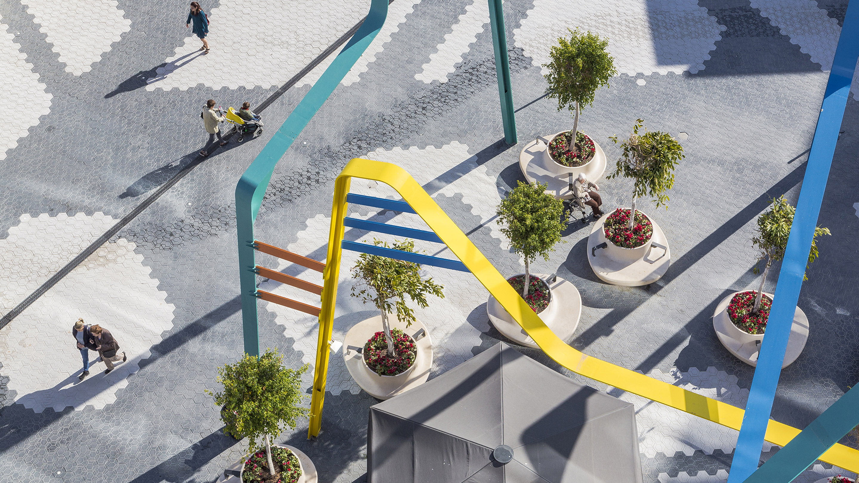 巴塞罗那 Glòries 购物中心翻新 | 旧空间焕发新活力-6