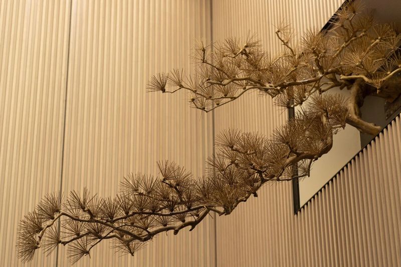 厦门建发·海玥和鸣营销中心 | 现代简约遇上东方美学-13