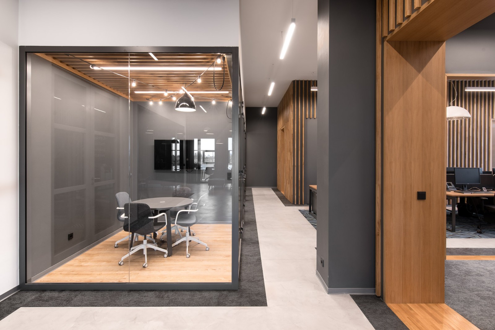 500㎡大众波兹南办事处  modelina™-10