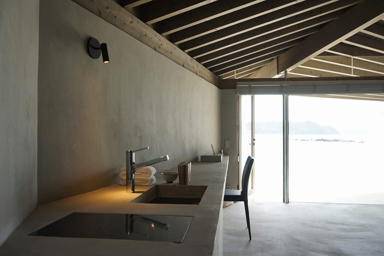 DenPaku The Beachfront MIJORA / Atelier TEKUTO + Amami Design Firm-33