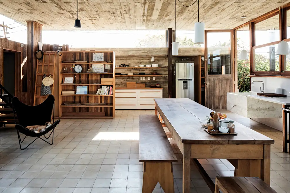 乌拉圭海滨的简约混凝土建筑 | Sticotti 的完美设计-3