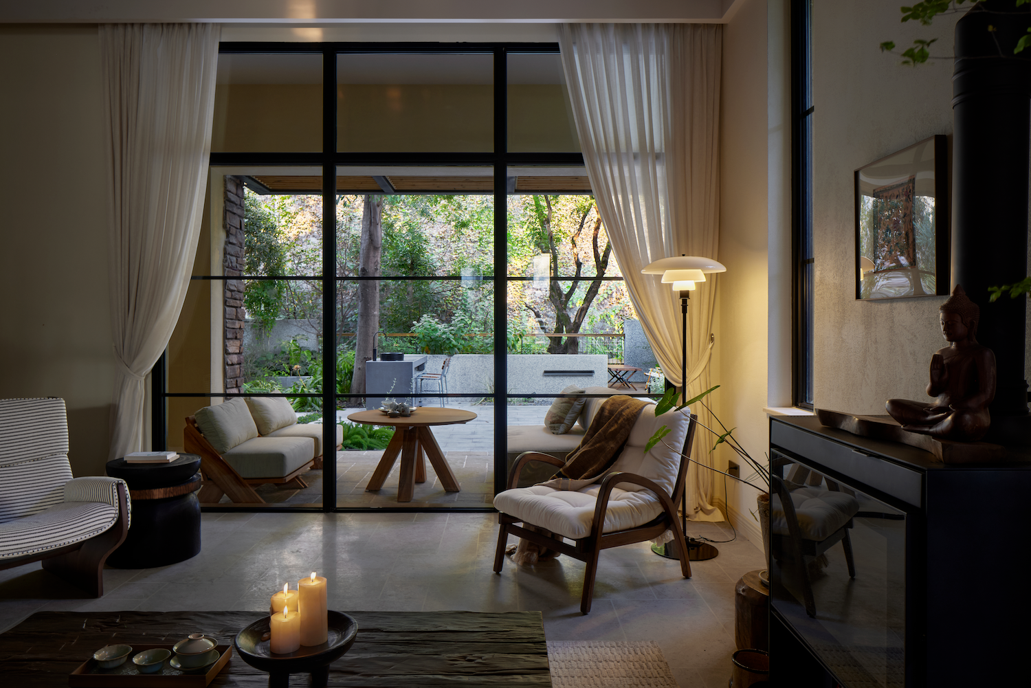 新作｜周子鉴：重庆1000㎡私宅，绿意盎然，如入画中-11