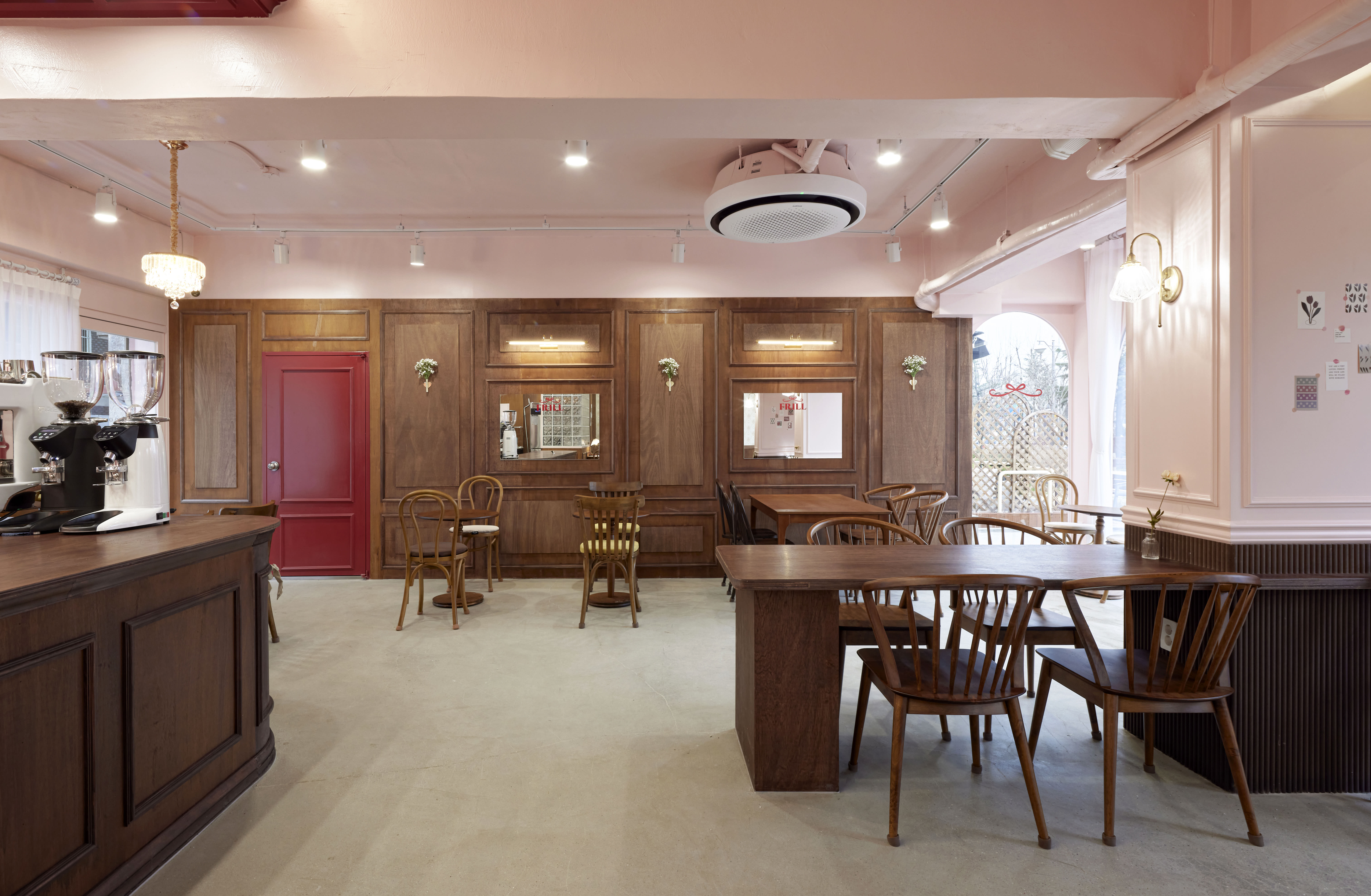 28 度咖啡厅 | 极简氛围的完美演绎-4