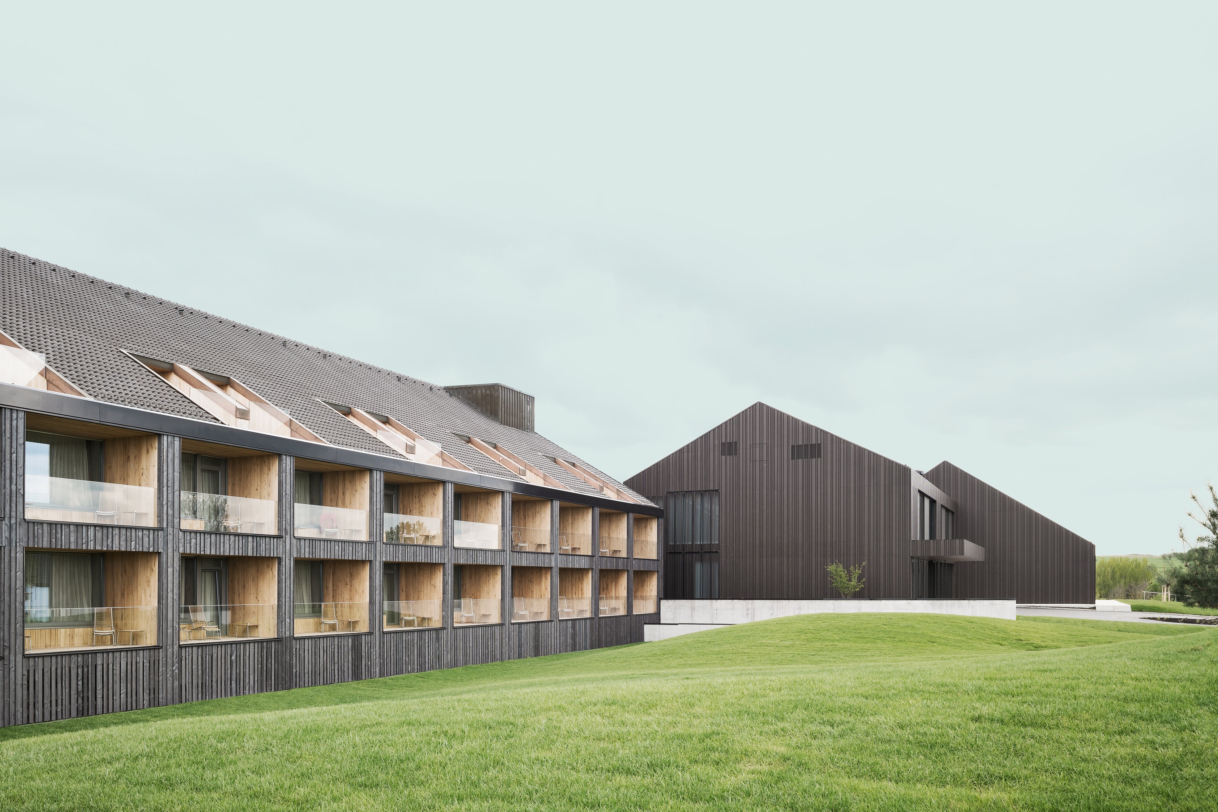 Der Oeschberghof 酒店扩建设计丨德国丨allmannwappner-1