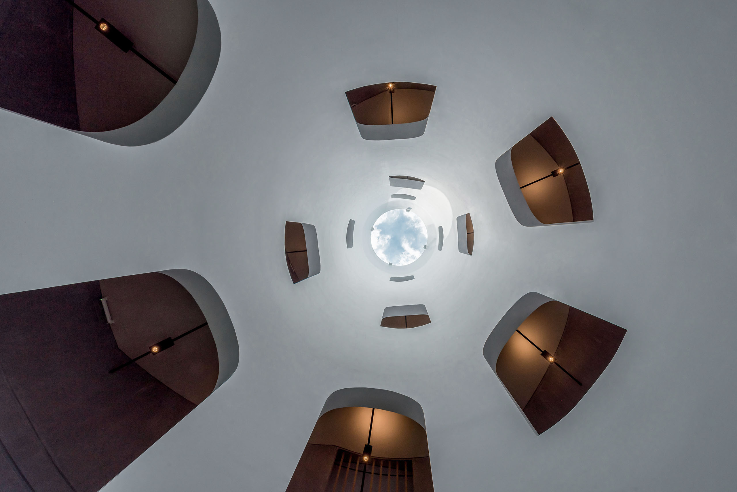 神秘迈斯特拉斯 · 古堡与奔驰 C 级 Coupé的欣喜若狂之旅-40