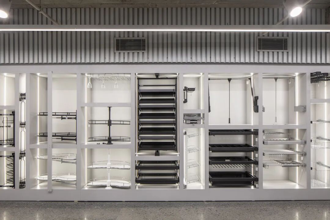 工业美学的空间叙事：System展厅的粗犷与精致哲学-34