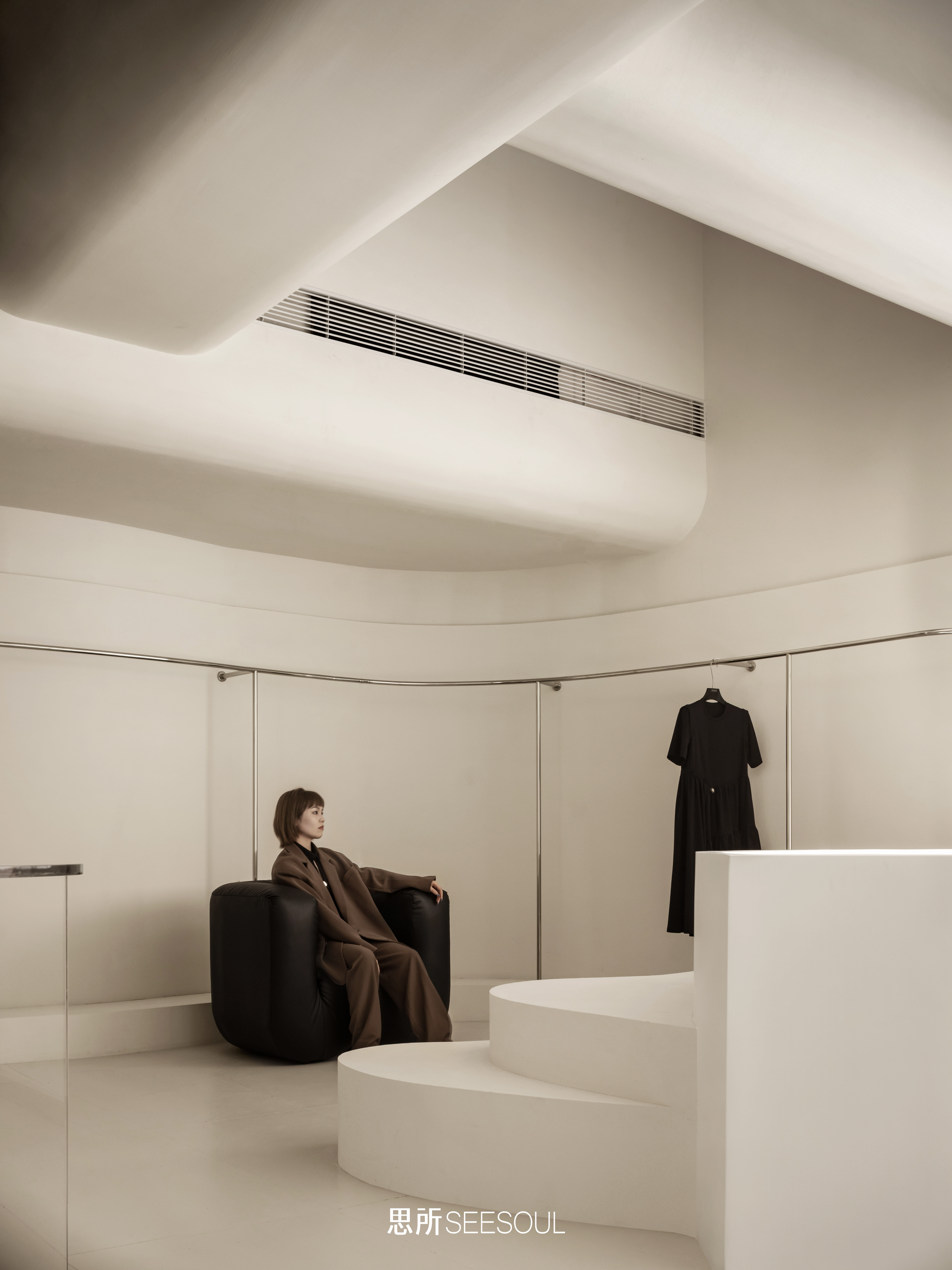 长沙 ANN 服装店设计丨中国长沙丨思所 SEESOUL-23