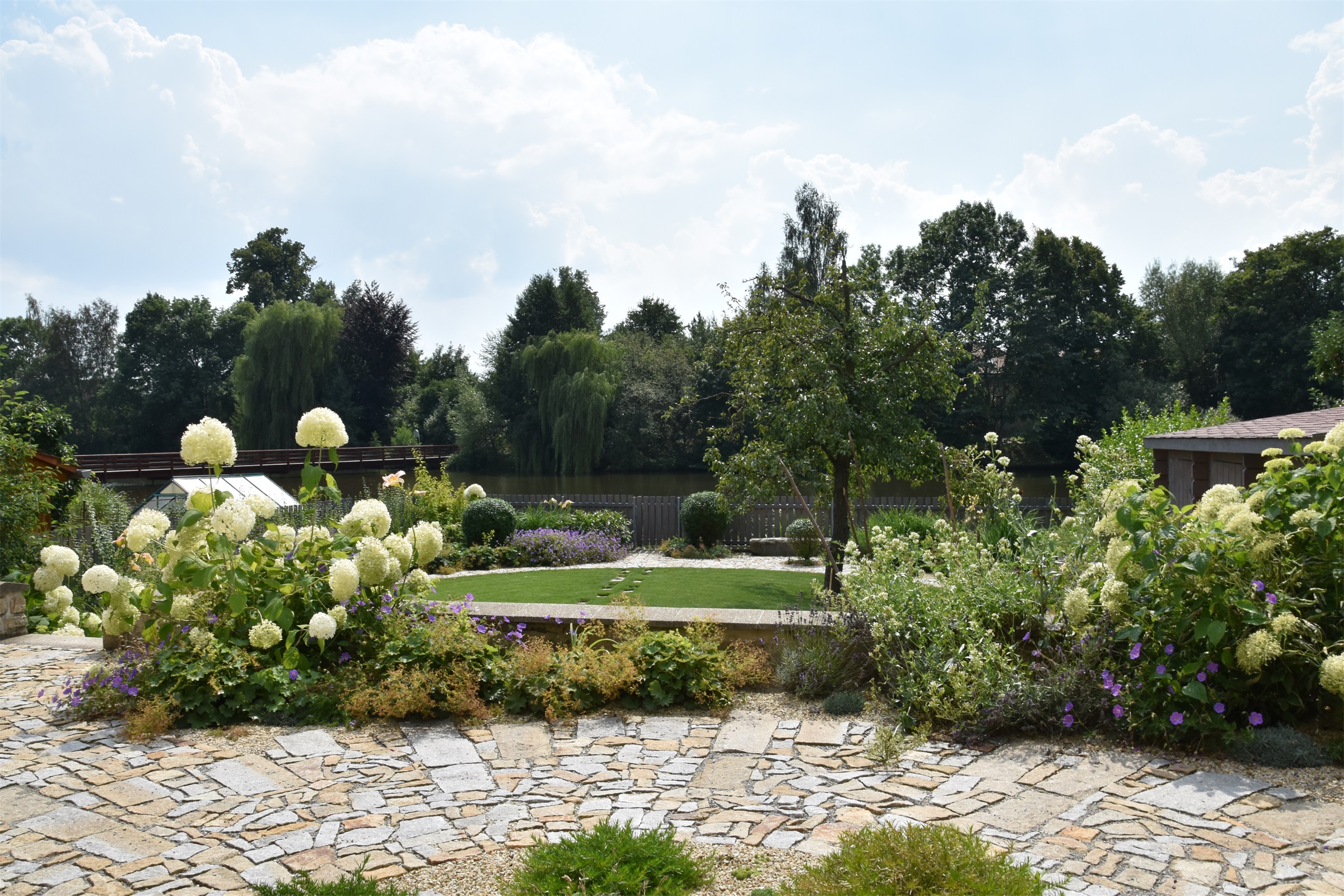 以花园为画布，私家花园设计丨捷克丨Atelier Parter-0