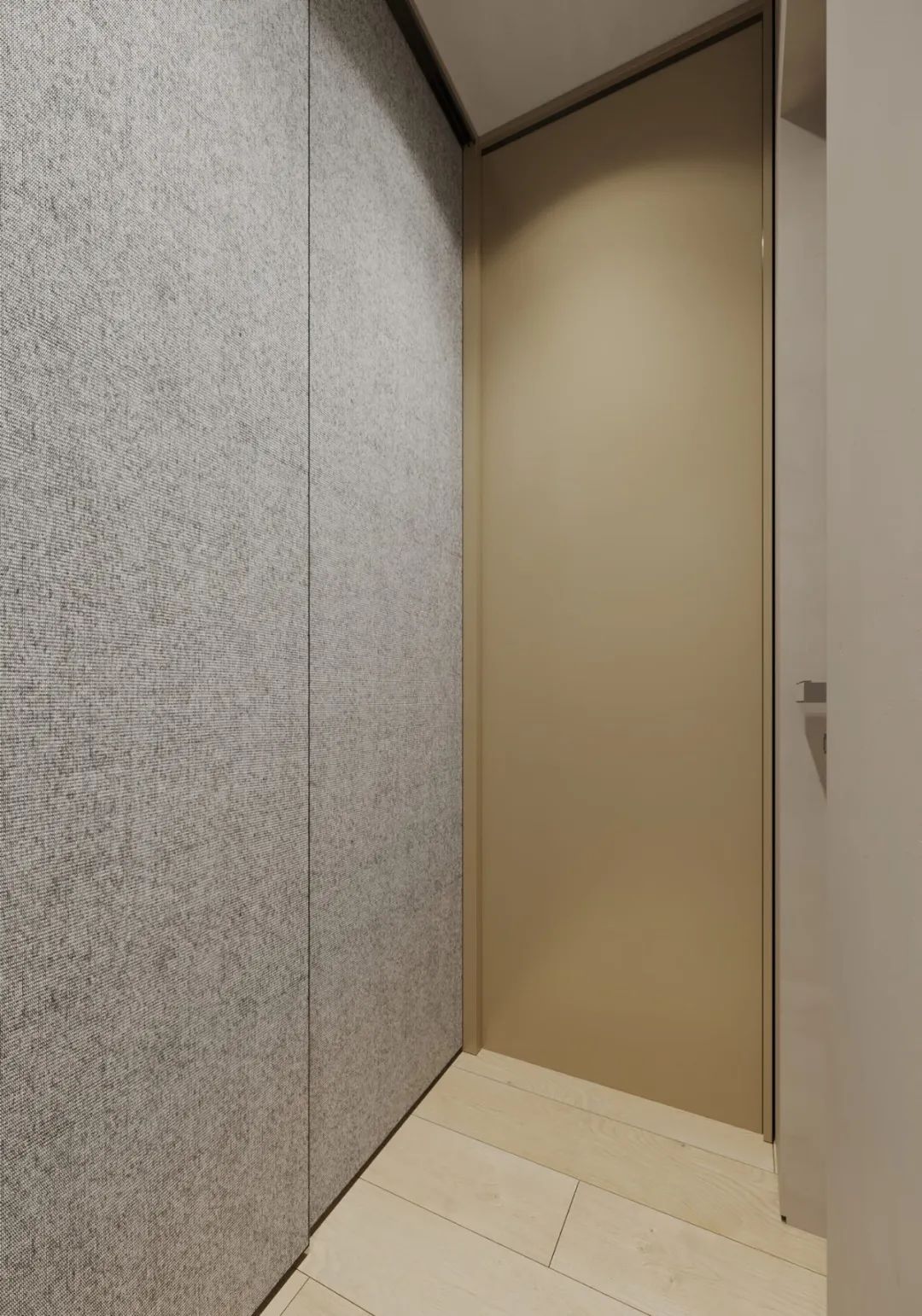 温馨简约顶层住宅丨ALAMO.DESburo-70