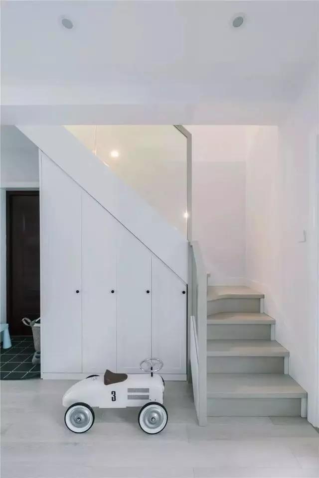 恒阁装饰 128平米复式装修，顶层阁楼简单改造后，3居秒变5居，还有健...|-12