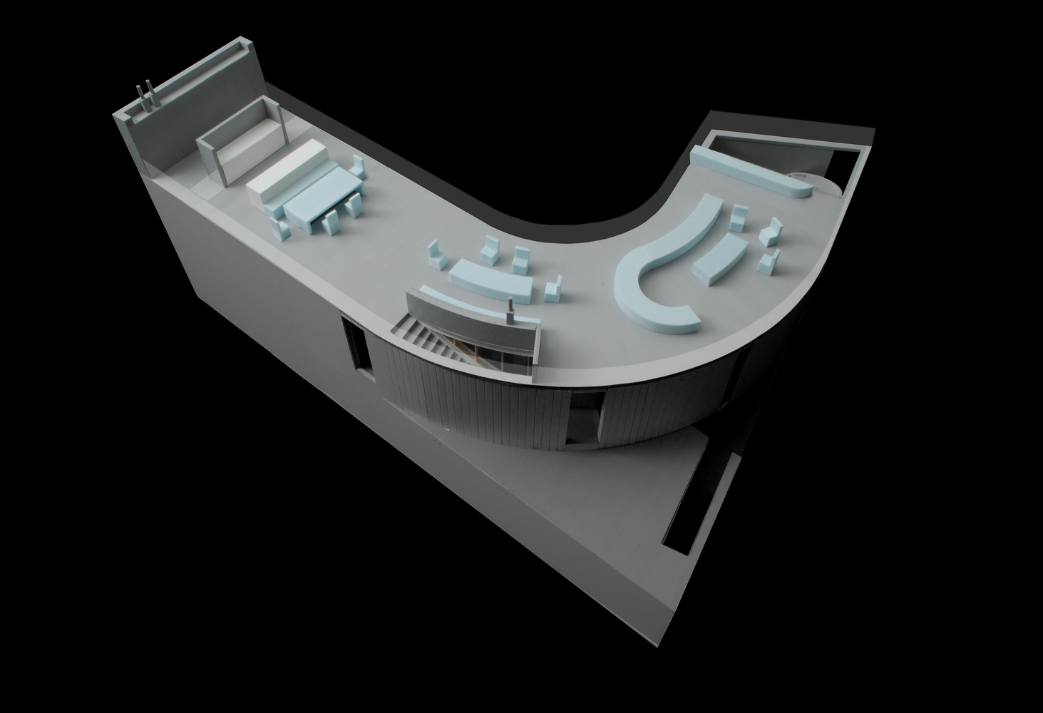 雪上度假胜地中的曲线住宅-76