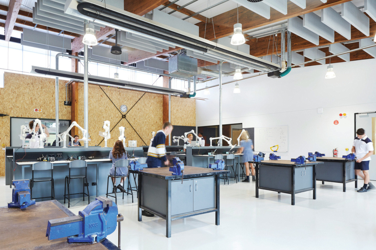 墨尔本 Somerville Secondary College 技术教育与贸易培训中心——现代实用、通透创新-7