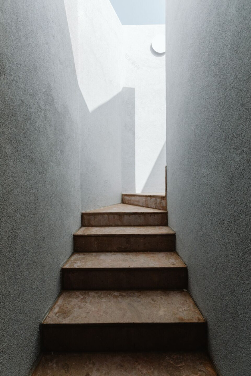 Faro 的“现代主义”酒店丨葡萄牙法鲁丨PAr-35